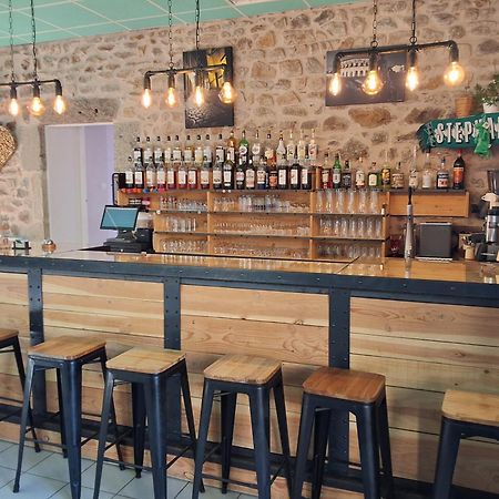 L'Auberge De La Source La Valla-sur-Rochefort Kültér fotó