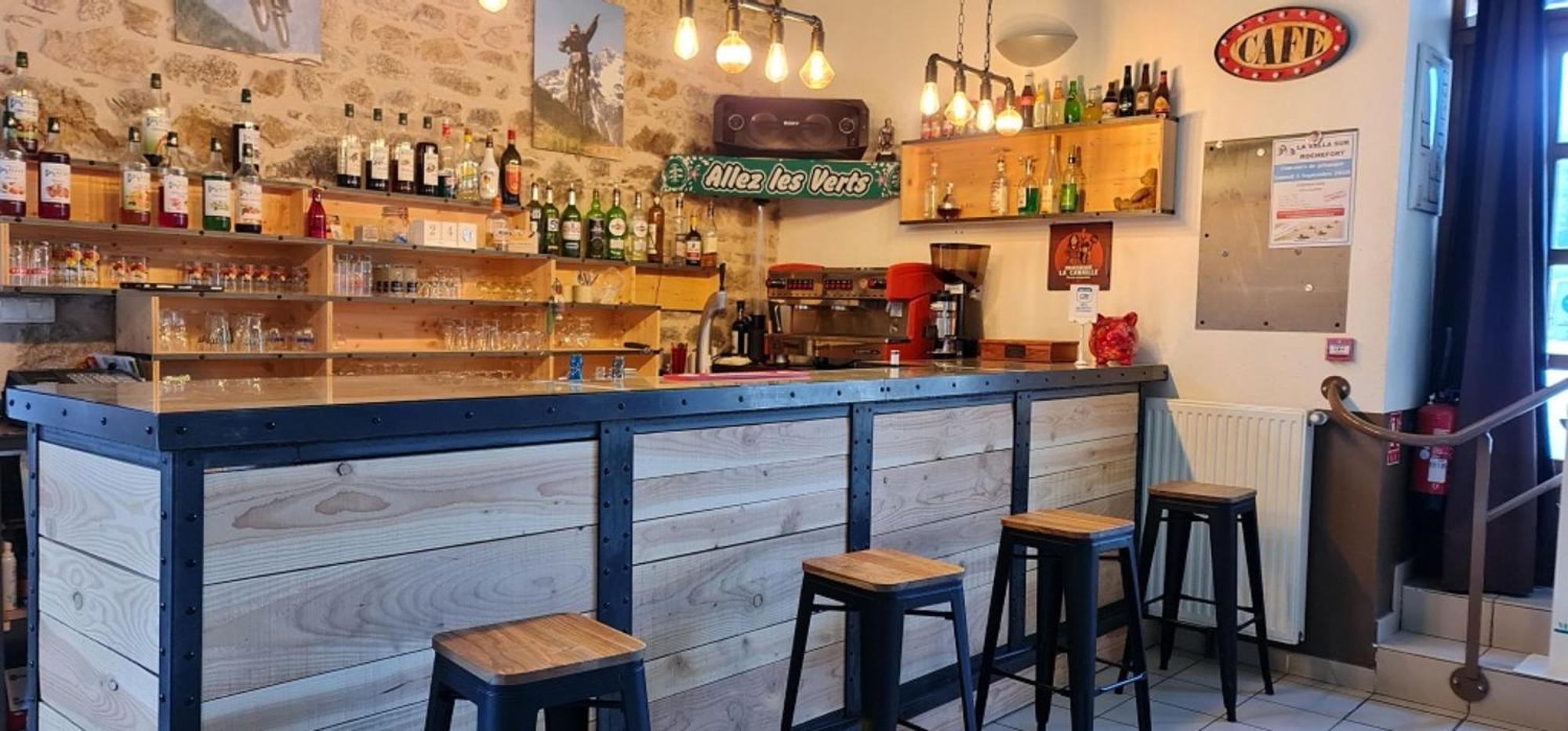 L'Auberge De La Source La Valla-sur-Rochefort Kültér fotó