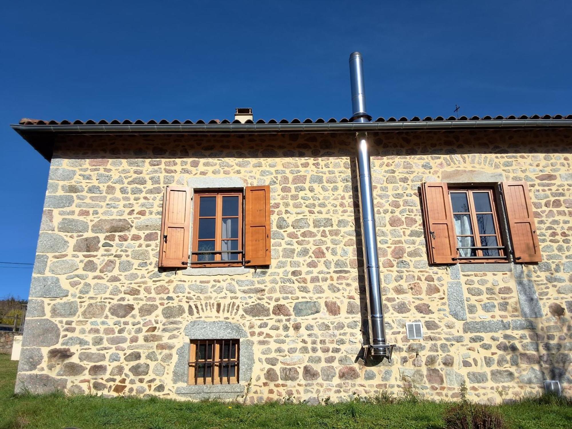 L'Auberge De La Source La Valla-sur-Rochefort Kültér fotó